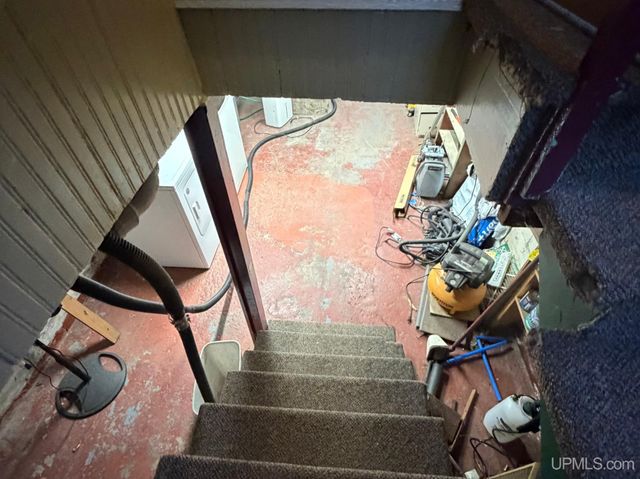 611 Sutherland Street, Ironwood, MI 49938