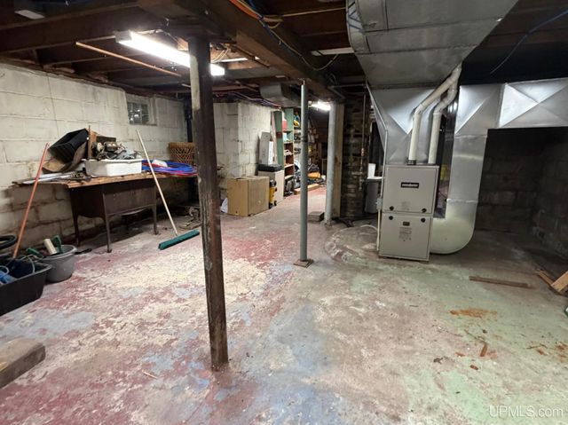 611 Sutherland Street, Ironwood, MI 49938