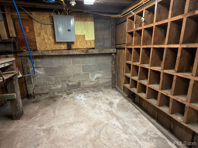 611 Sutherland Street, Ironwood, MI 49938