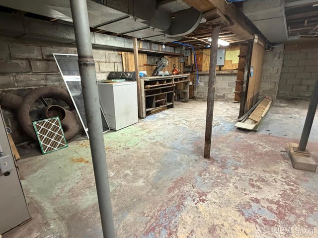 611 Sutherland Street, Ironwood, MI 49938