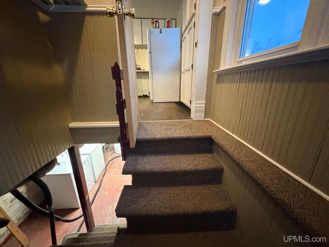 611 Sutherland Street, Ironwood, MI 49938