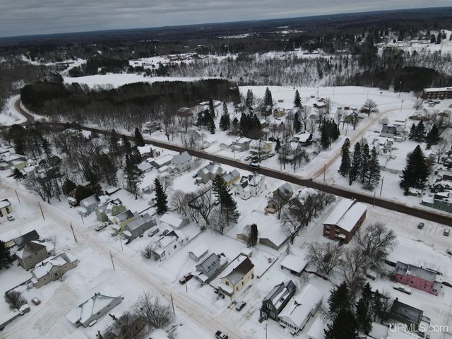 611 Sutherland Street, Ironwood, MI 49938