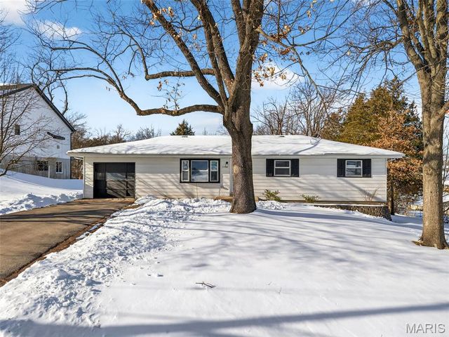 1267 Arnold Tenbrook Road, Arnold, MO 63010