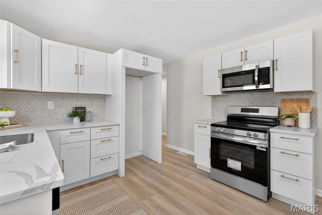 1267 Arnold Tenbrook Road, Arnold, MO 63010