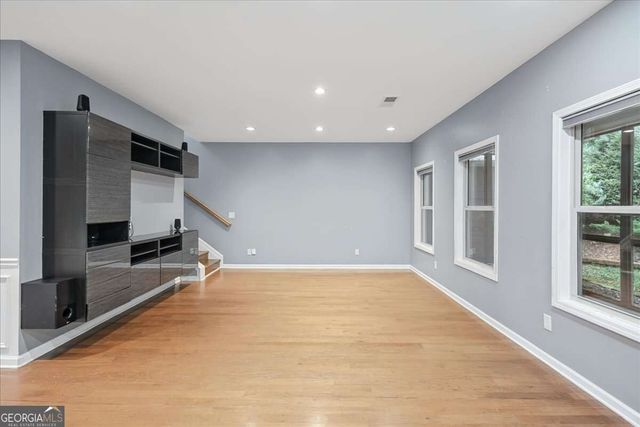 232 Haleys Court, Woodstock, GA 30188