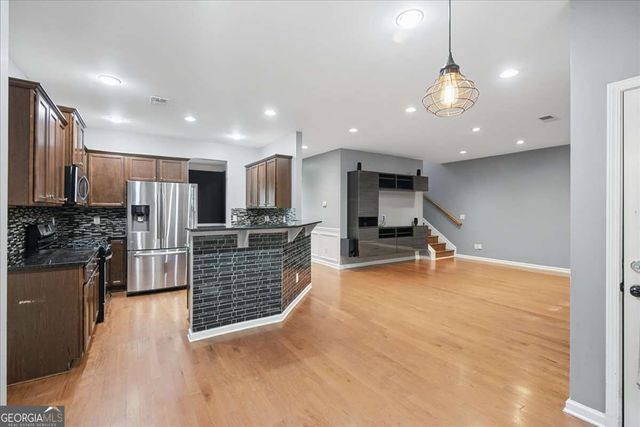 232 Haleys Court, Woodstock, GA 30188