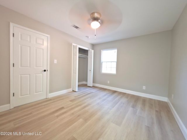 7208 Greenbriar Street, Ocean Springs, MS 39564