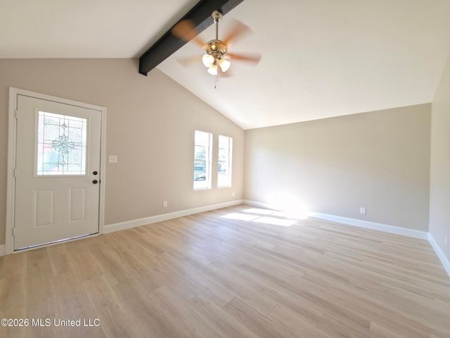 7208 Greenbriar Street, Ocean Springs, MS 39564