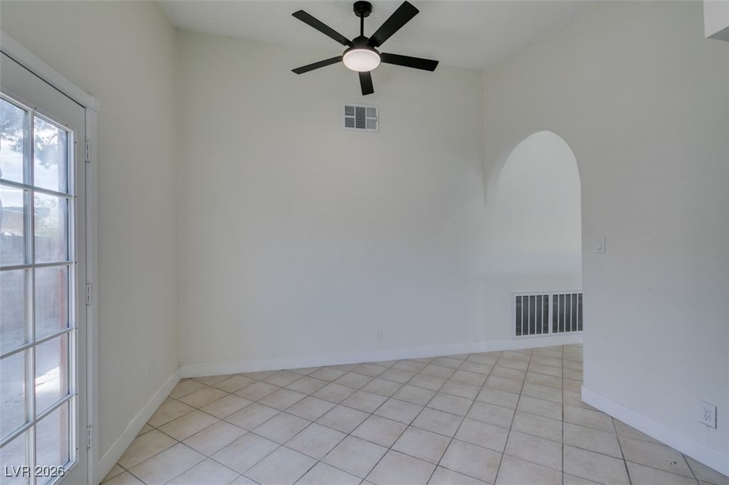 Image 17 of property listing at 3908 Alameda Avenue, Las Vegas, NV 89110