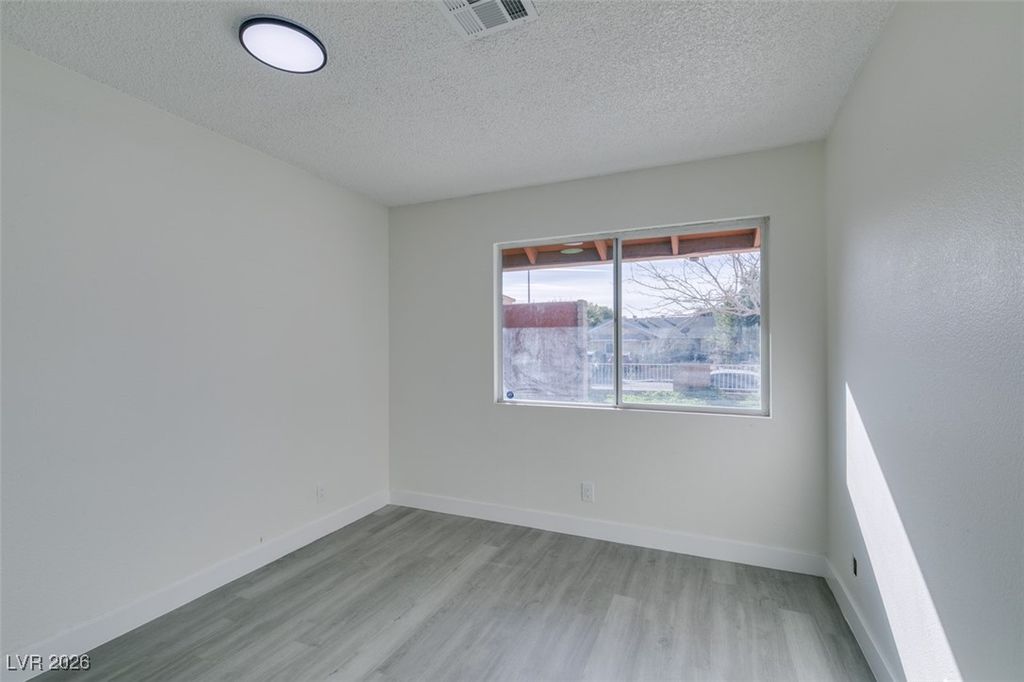 Image 33 of property listing at 3908 Alameda Avenue, Las Vegas, NV 89110