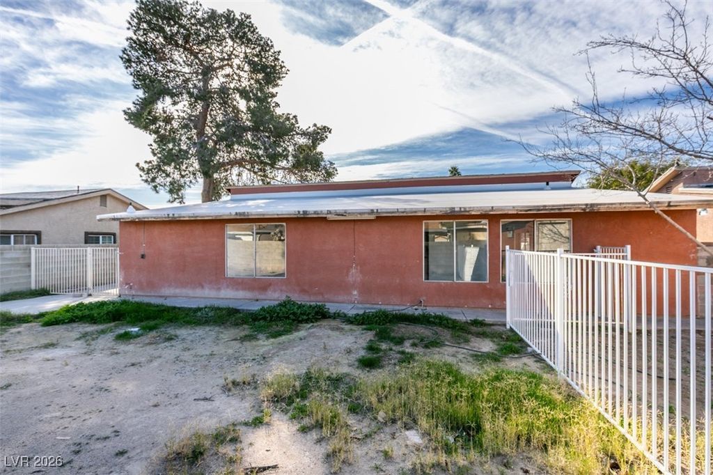 Image 45 of property listing at 3908 Alameda Avenue, Las Vegas, NV 89110