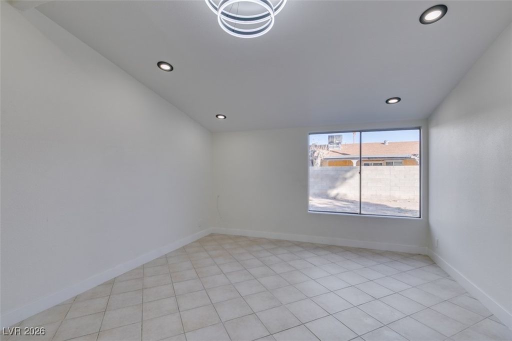 Image 8 of property listing at 3908 Alameda Avenue, Las Vegas, NV 89110