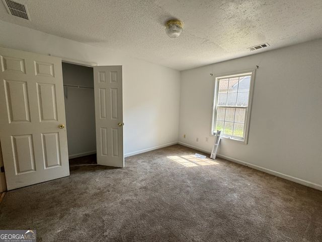6922 Red Bone Way, Lithonia, GA 30038