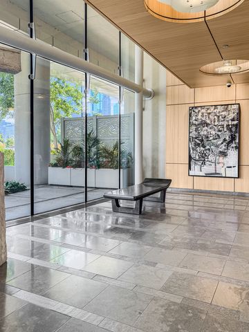 340 E RANDOLPH Street 2905, Chicago, IL 60601