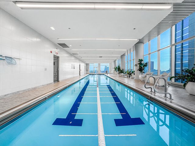 340 E RANDOLPH Street 2905, Chicago, IL 60601