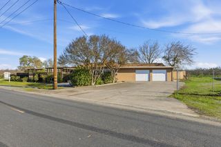 4224 Griffin Rd, Hughson, CA 95326