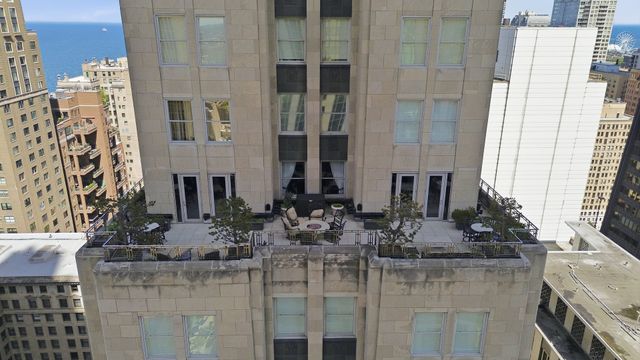 159 E Walton Place 22A, Chicago, IL 60611