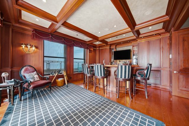 159 E Walton Place 22A, Chicago, IL 60611