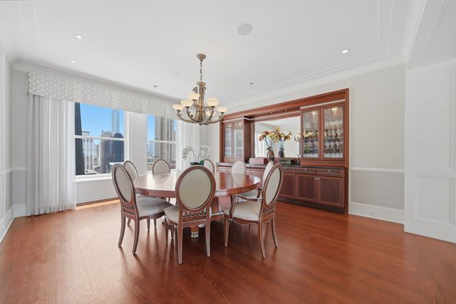 159 E Walton Place 22A, Chicago, IL 60611