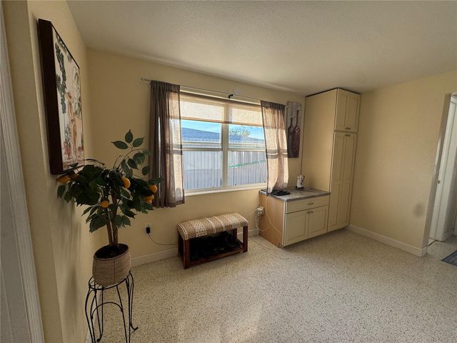 4940 PICTURE AVENUE, Holiday, FL 34690