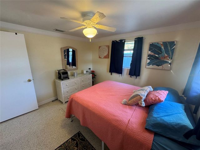 4940 PICTURE AVENUE, Holiday, FL 34690