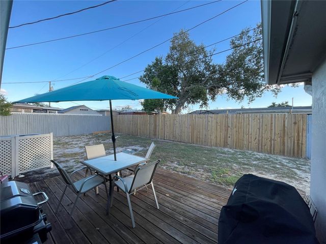 4940 PICTURE AVENUE, Holiday, FL 34690