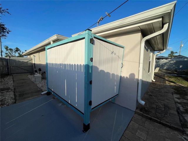 4940 PICTURE AVENUE, Holiday, FL 34690