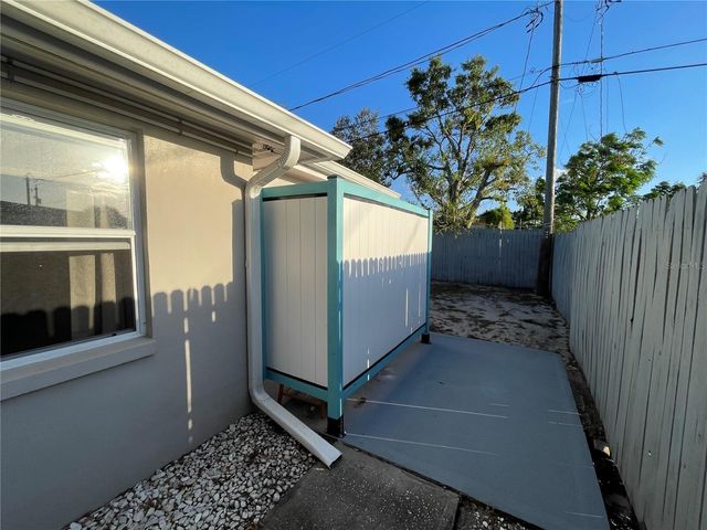 4940 PICTURE AVENUE, Holiday, FL 34690