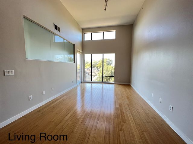 4040 N Hall Street 309, Dallas, TX 75219