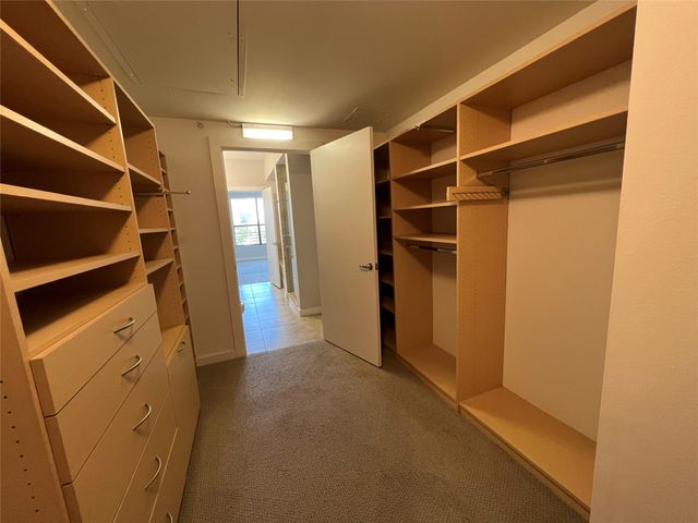 4040 N Hall Street 309, Dallas, TX 75219