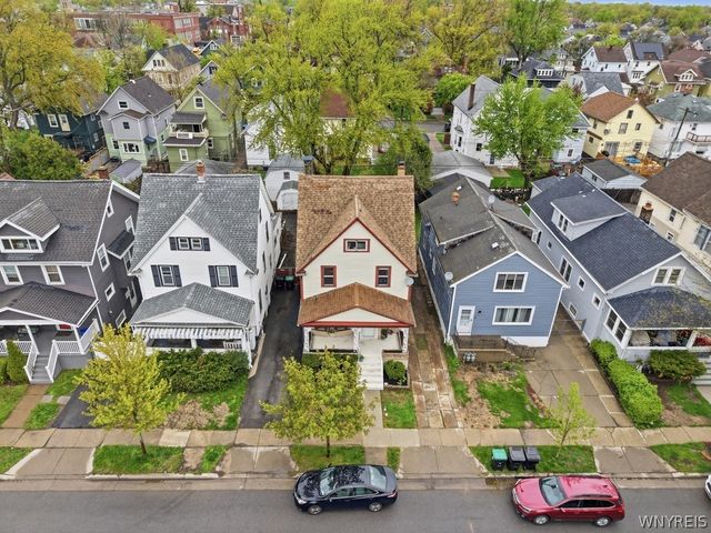 32 Euclid Avenue, Tonawanda, NY 14217