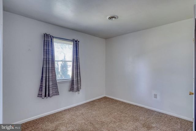 281 SYCAMORE RD, Elkton, MD 21921