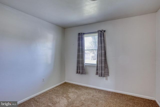281 SYCAMORE RD, Elkton, MD 21921