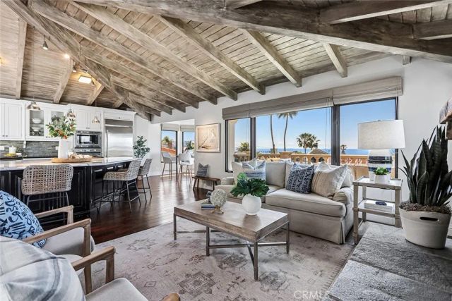 2044 Manhattan, Hermosa Beach, CA 90254