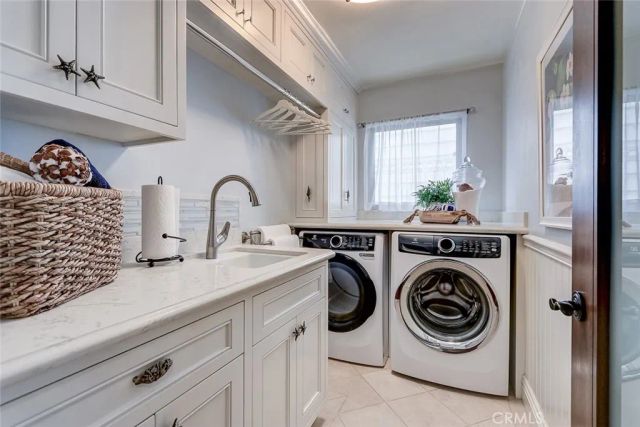 2044 Manhattan, Hermosa Beach, CA 90254