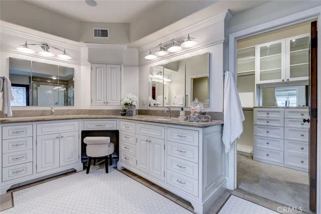 2044 Manhattan, Hermosa Beach, CA 90254