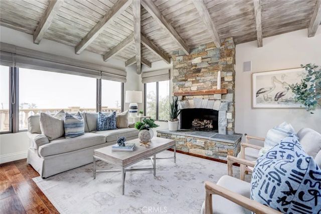 2044 Manhattan, Hermosa Beach, CA 90254