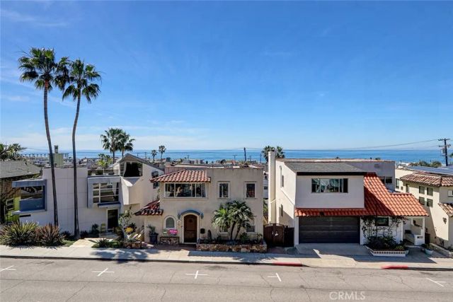 2044 Manhattan, Hermosa Beach, CA 90254