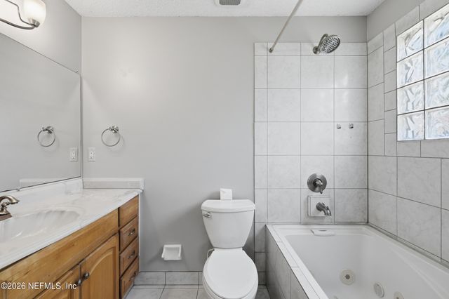 1571 KINGFISHER Boulevard, Orange Park, FL 32065