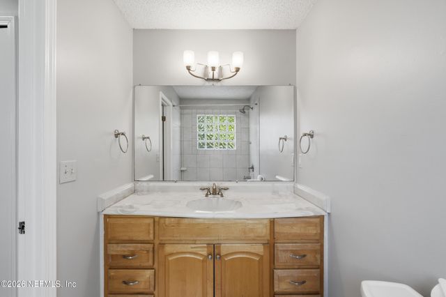 1571 KINGFISHER Boulevard, Orange Park, FL 32065