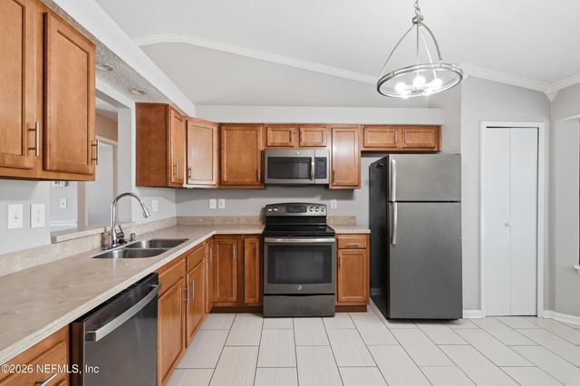 1571 KINGFISHER Boulevard, Orange Park, FL 32065