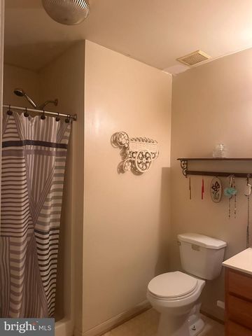 305 JACKSON ST, Warrenton, VA 20186