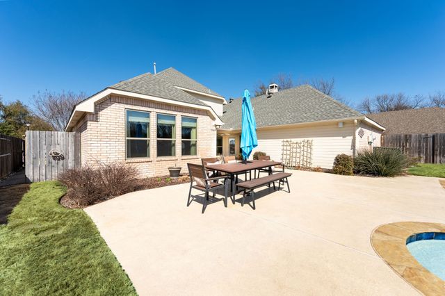 1722 Clydesdale Court, Rowlett, TX 75088