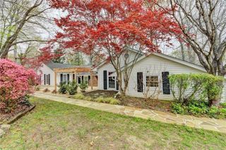 5000 Redcliff Court, Dunwoody, GA 30338