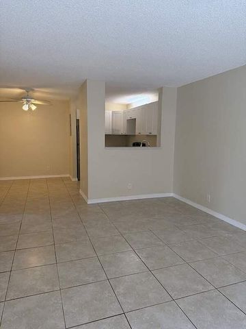 10914 Royal Palm Boulevard 10914, Coral Springs, FL 33065