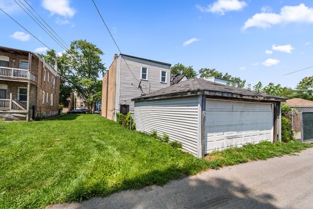 6141 S Justine Street, Chicago, IL 60636