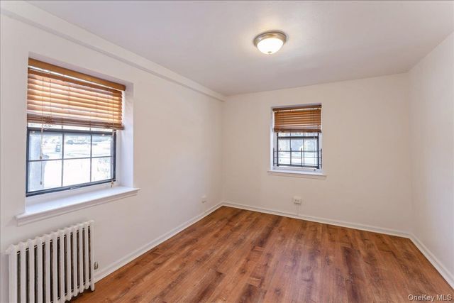 78-11 Main Street 1G, Flushing, NY 11367