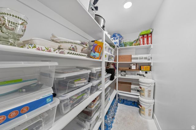 1022 W BROADLEAF DR, Santaquin, UT 84655