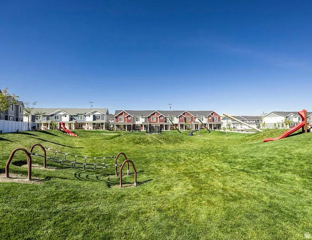 1022 W BROADLEAF DR, Santaquin, UT 84655