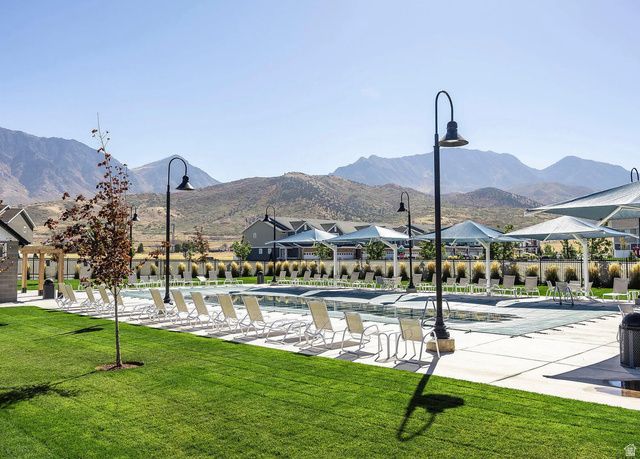1022 W BROADLEAF DR, Santaquin, UT 84655